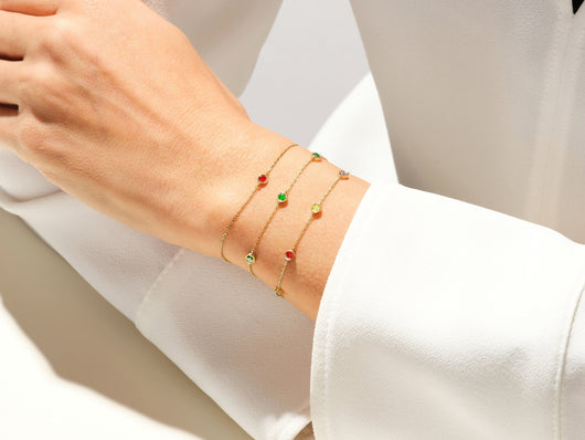 14k Solid Gold Emerald Station Bracelet / Personalized Family Bracelet / Multi Birthstone Bracelet / Custom Made Birthstone Gifts for Women